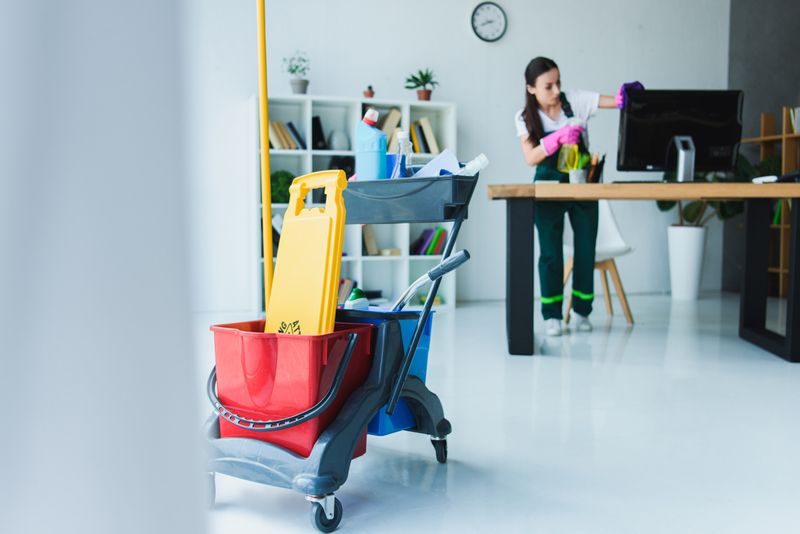 669f7d3ca87aeeb16d86c7f7_Cleaning office XL-p-800